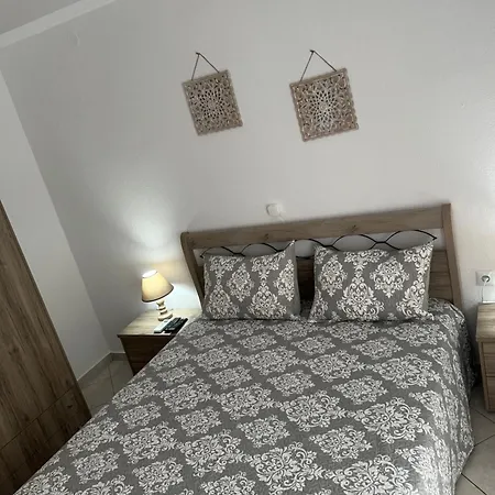 Appartement Irdis Garden à Asprovalta Extérieur photo
